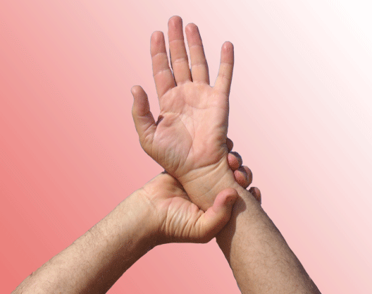 Bệnh Raynaud: Thường xảy ra khi mạch máu bị hẹp do thời tiết lạnh hoặc stress khiến lượng máu lưu thông đến bàn tay bị giảm. Bệnh Raynaud có thể gây tê bì, đau buốt , các đầu ngón tay chuyển dần từ trắng bệch sang màu xanh...